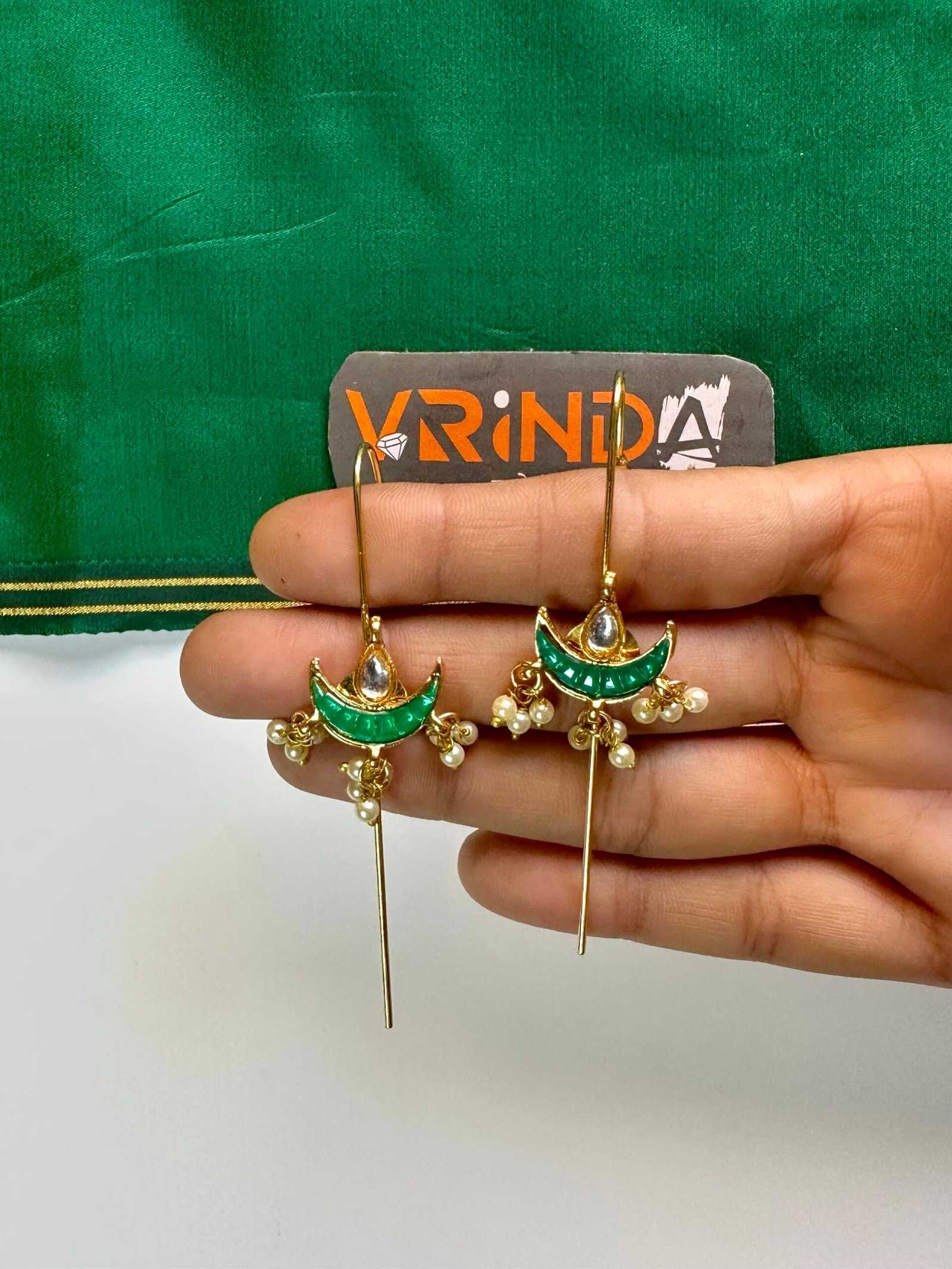 Earcuffs